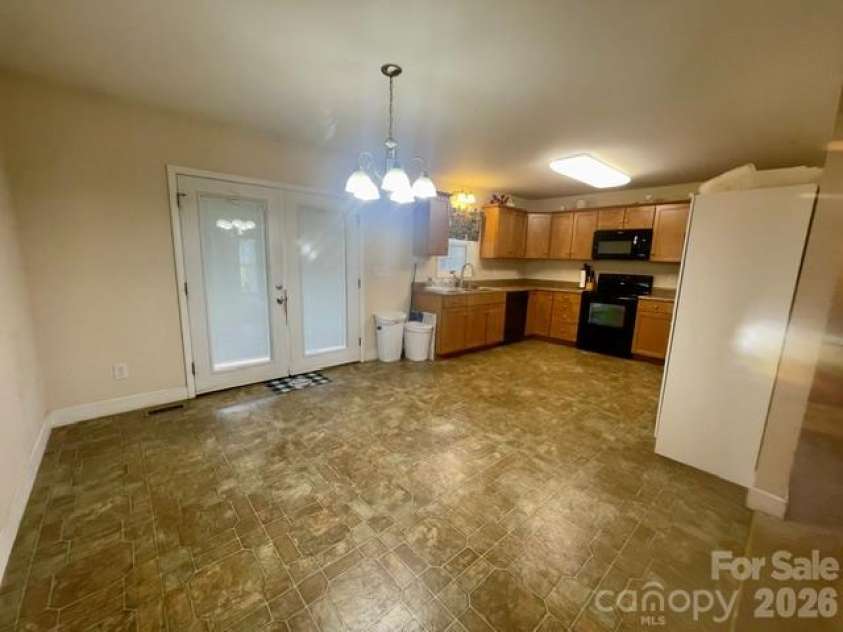 176 Carolina Paradise Road, Rutherfordton, NC 28139.  MLS# CAR4435501, YatesRealty ID 57225. 