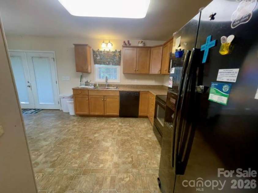176 Carolina Paradise Road, Rutherfordton, NC 28139.  MLS# CAR4435501, YatesRealty ID 57225. 