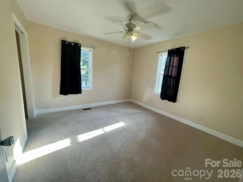 176 Carolina Paradise Road, Rutherfordton, NC 28139.  MLS# CAR4435501, YatesRealty ID 57225. 