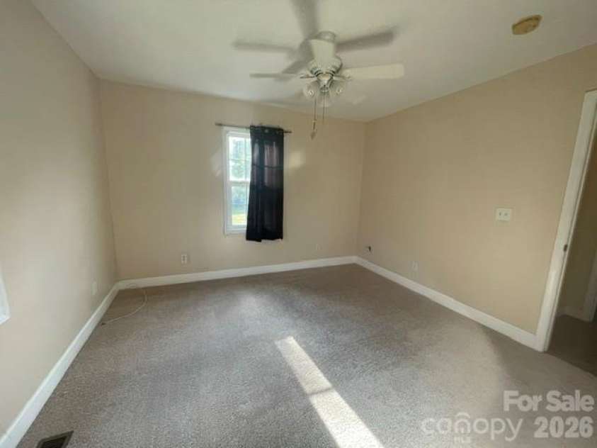 176 Carolina Paradise Road, Rutherfordton, NC 28139.  MLS# CAR4435501, YatesRealty ID 57225. 