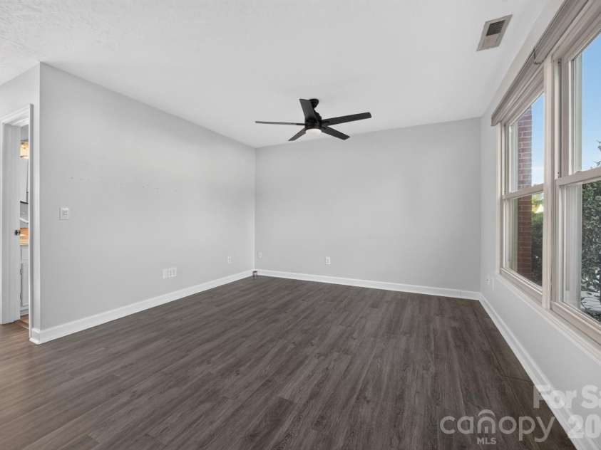 817 Mitchell Avenue, Salisbury, NC 28144.  MLS# CAR4435624, YatesRealty ID 57227. 