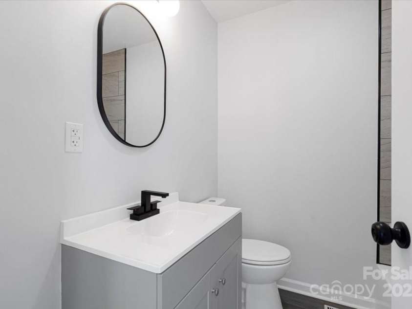 1110 Alexander Street, Statesville, NC 28677.  MLS# CAR4221612, YatesRealty ID 5723. 