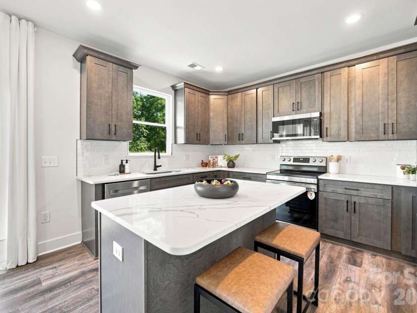 3230 Deal Road, Mooresville, NC 28115.  MLS# CAR4357589, YatesRealty ID 5723. 