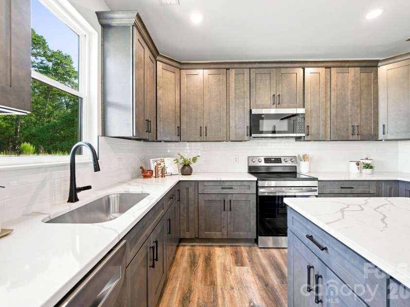 3230 Deal Road, Mooresville, NC 28115.  MLS# CAR4357589, YatesRealty ID 5723. 