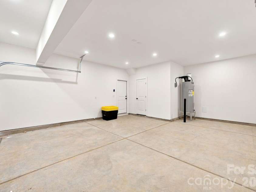 3230 Deal Road, Mooresville, NC 28115.  MLS# CAR4357589, YatesRealty ID 5723. 
