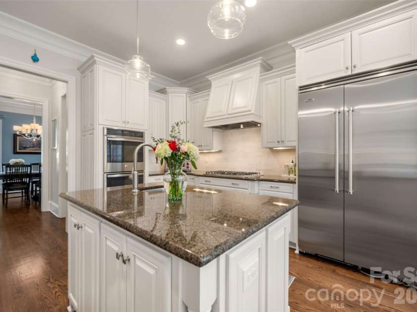 1113 Hansler Lane, Waxhaw, NC 28173.  MLS# CAR4434578, YatesRealty ID 57231. 
