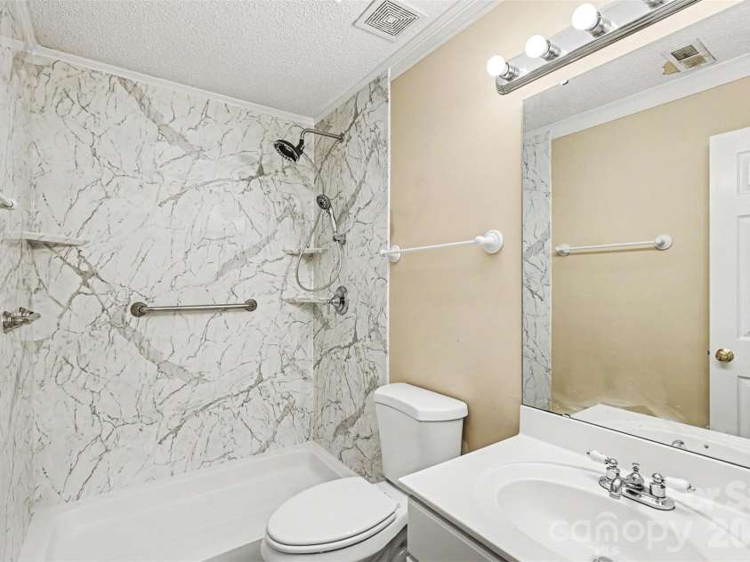 10008 Wild Dogwood Court, Charlotte, NC 28273.  MLS# CAR4434789, YatesRealty ID 57232. 