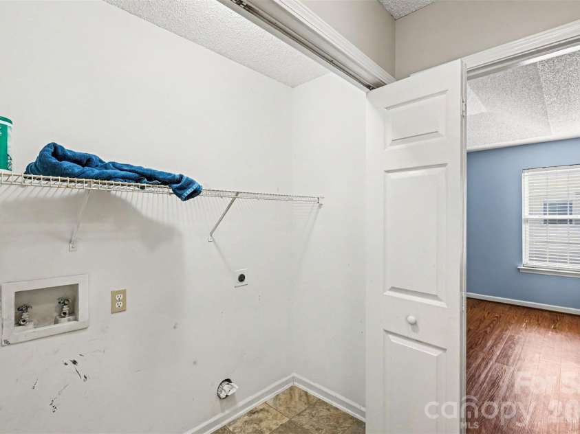 10008 Wild Dogwood Court, Charlotte, NC 28273.  MLS# CAR4434789, YatesRealty ID 57232. 
