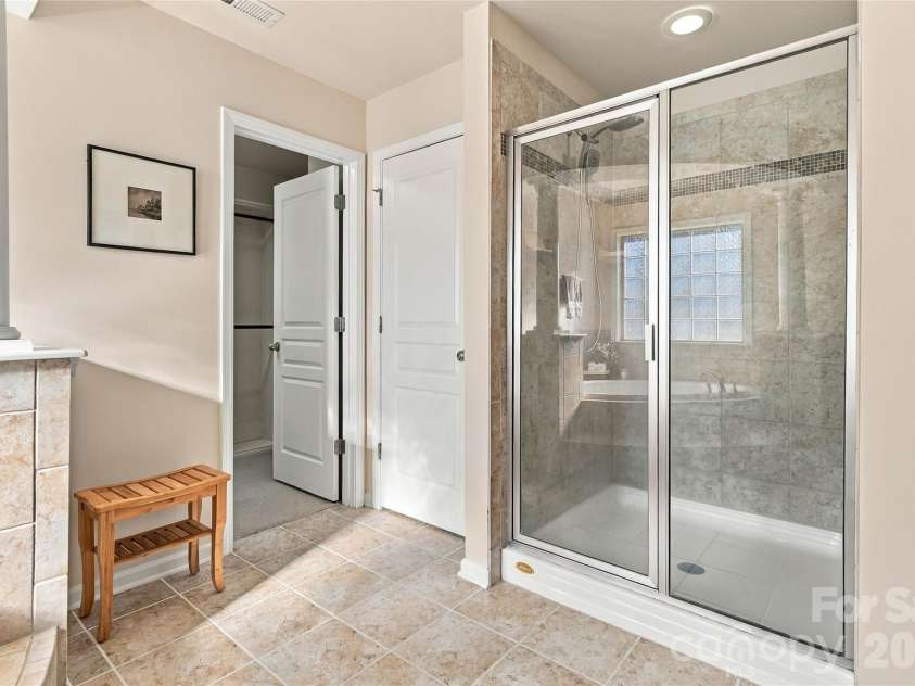 18317 Lilliesleaf Glenn Lane, Charlotte, NC 28277.  MLS# CAR4434699, YatesRealty ID 57234. 