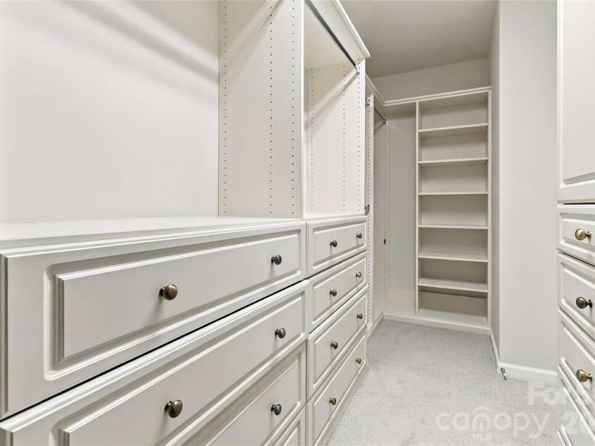 18317 Lilliesleaf Glenn Lane, Charlotte, NC 28277.  MLS# CAR4434699, YatesRealty ID 57234. 