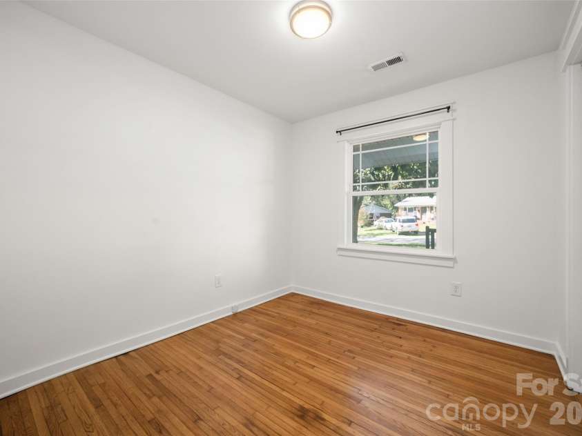 4238 Dowling Drive, Charlotte, NC 28205.  MLS# CAR4434485, YatesRealty ID 57237. Bedroom #2