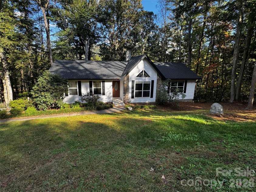 8 Rasada Extension, Weaverville, NC 28787.  MLS# CAR4435147, YatesRealty ID 57238. 