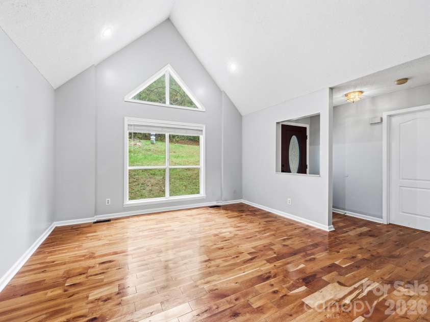 8 Rasada Extension, Weaverville, NC 28787.  MLS# CAR4435147, YatesRealty ID 57238. 