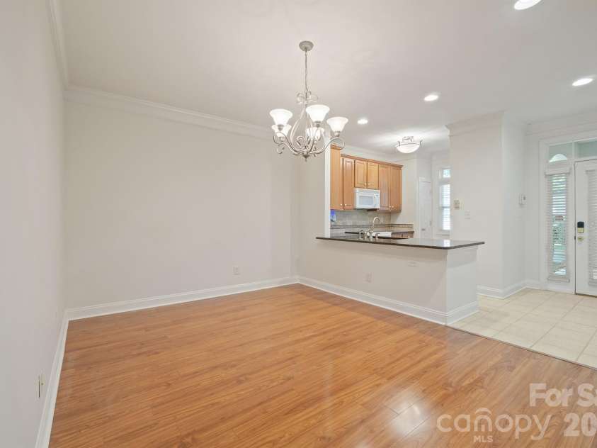 8845 Legacy Lake Lane, Charlotte, NC 28269.  MLS# CAR4434916, YatesRealty ID 57239. 