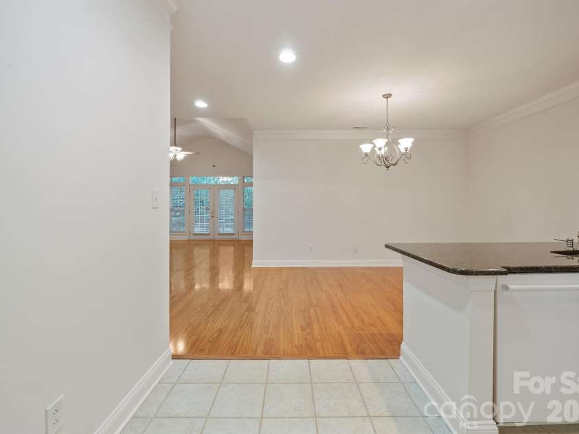 8845 Legacy Lake Lane, Charlotte, NC 28269.  MLS# CAR4434916, YatesRealty ID 57239. 