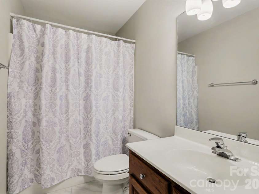 17028 Hampton Trace Road, Huntersville, NC 28078.  MLS# CAR4435476, YatesRealty ID 57242. Bathroom