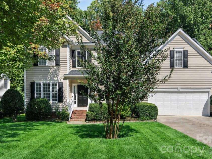 17028 Hampton Trace Road, Huntersville, NC 28078.  MLS# CAR4435476, YatesRealty ID 57242. 