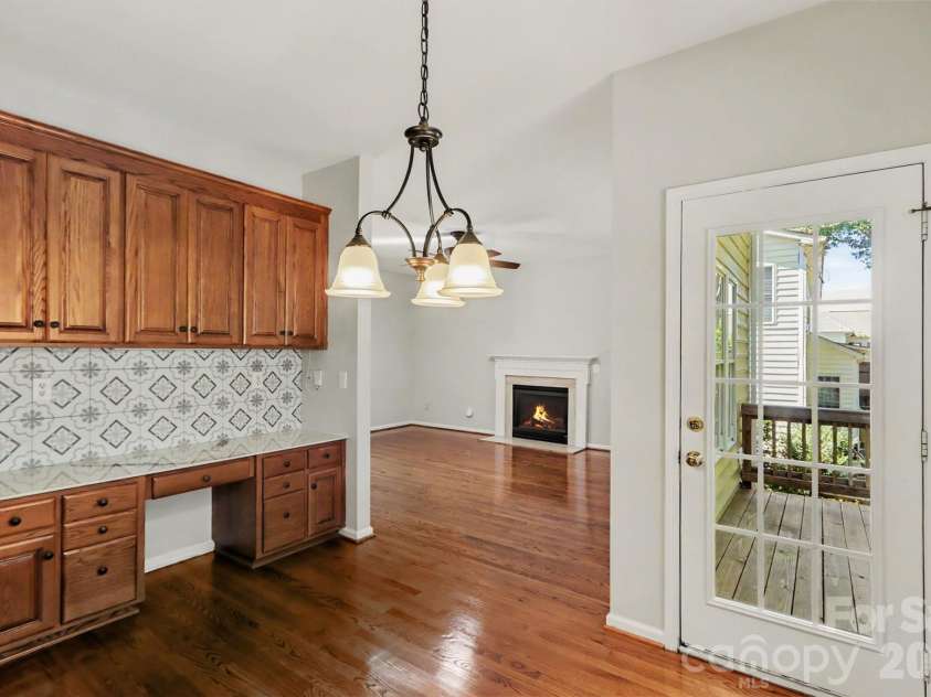 17028 Hampton Trace Road, Huntersville, NC 28078.  MLS# CAR4435476, YatesRealty ID 57242. Workspace off the kitchen, perfect for work from home or homework.