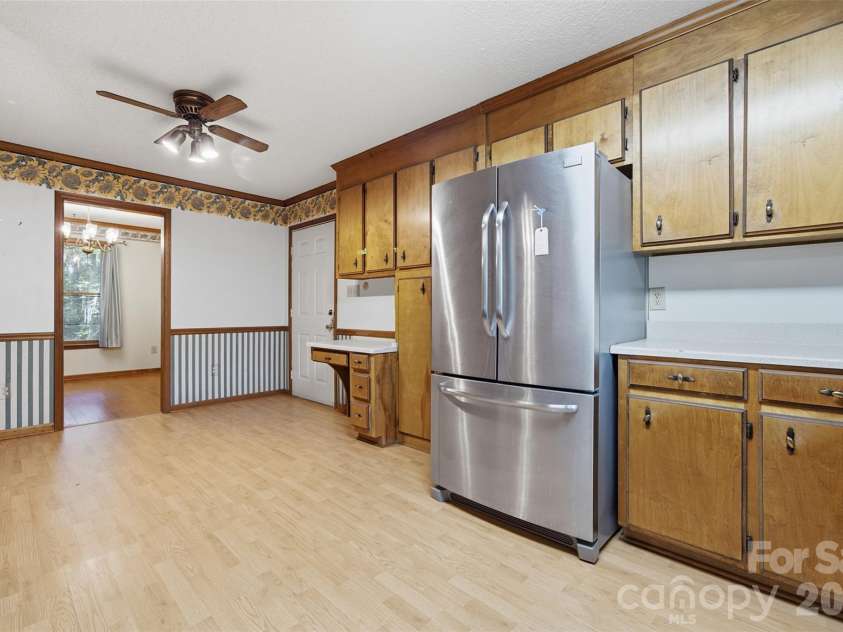 8607 Wellington Lane, Harrisburg, NC 28075.  MLS# CAR4435487, YatesRealty ID 57245. Kitchen