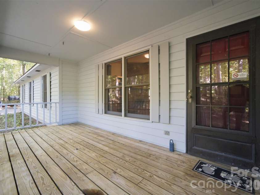 8607 Wellington Lane, Harrisburg, NC 28075.  MLS# CAR4435487, YatesRealty ID 57245. Welcome!