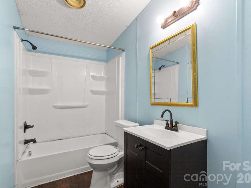 1201 Shiloh Drive, Lancaster, SC 29720.  MLS# CAR4431824, YatesRealty ID 57246. 