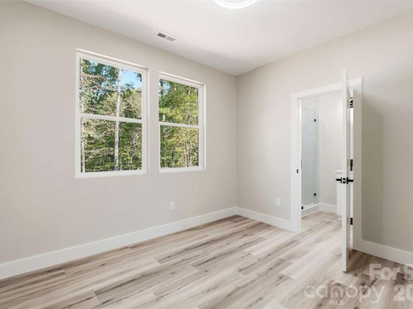 10120 Mini Ranch Road, Waxhaw, NC 28173.  MLS# CAR4432131, YatesRealty ID 57248. 3rd bedroom