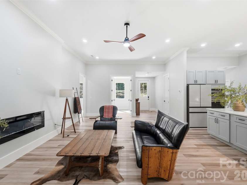 10120 Mini Ranch Road, Waxhaw, NC 28173.  MLS# CAR4432131, YatesRealty ID 57248. 