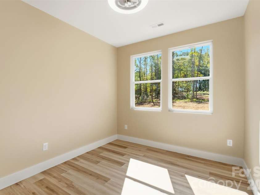10120 Mini Ranch Road, Waxhaw, NC 28173.  MLS# CAR4432131, YatesRealty ID 57248. Finished flex room