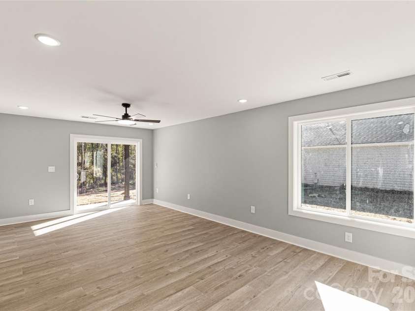 624 Fernwood Drive, Chester, SC 29706.  MLS# CAR4431445, YatesRealty ID 57259. 