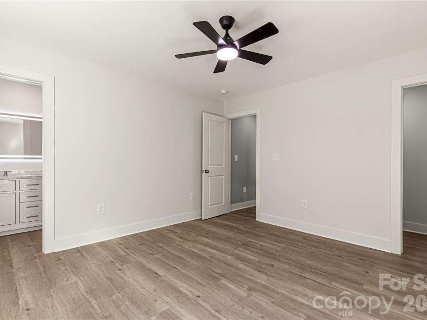 624 Fernwood Drive, Chester, SC 29706.  MLS# CAR4431445, YatesRealty ID 57259. 