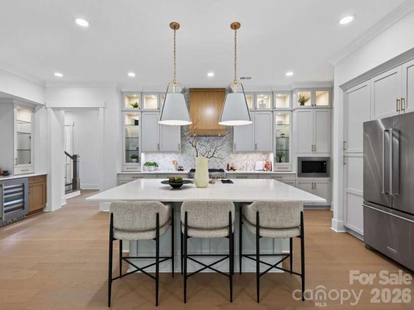 1002 Kingbird Lane, Clover, SC 29710.  MLS# CAR4355913, YatesRealty ID 5726. Kitchen Island