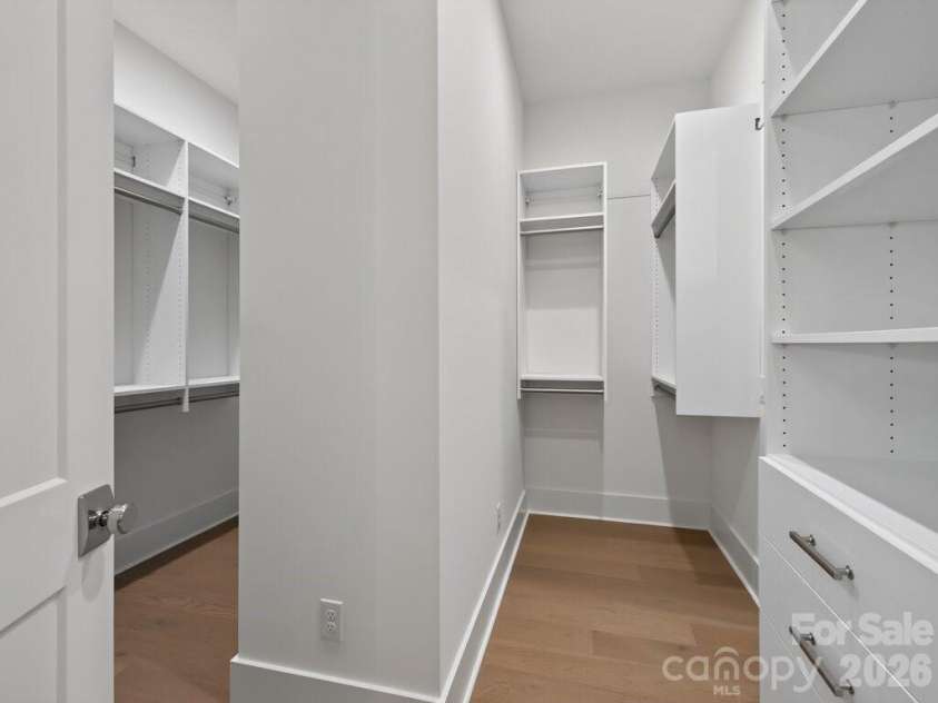 1002 Kingbird Lane, Clover, SC 29710.  MLS# CAR4355913, YatesRealty ID 5726. Primary Closet