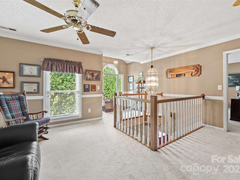 102 Sleaford Court, Dallas, NC 28034.  MLS# CAR4184527, YatesRealty ID 5726. 