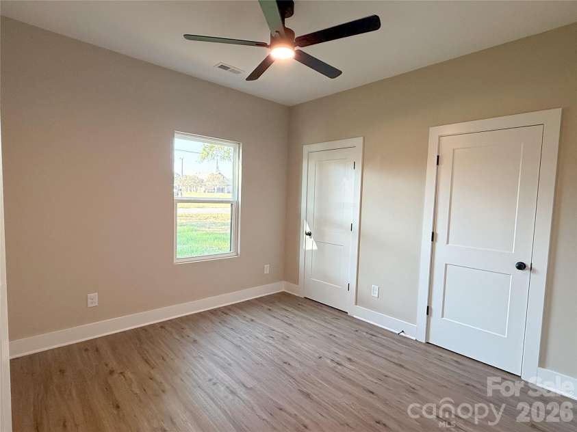212 Bethpage Road, Kannapolis, NC 28081.  MLS# CAR4434080, YatesRealty ID 57262. Bedroom 3