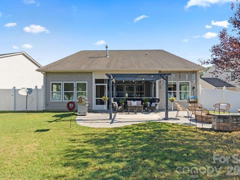7007 Shaw Court, Indian Land, SC 29707.  MLS# CAR4434076, YatesRealty ID 57263. 