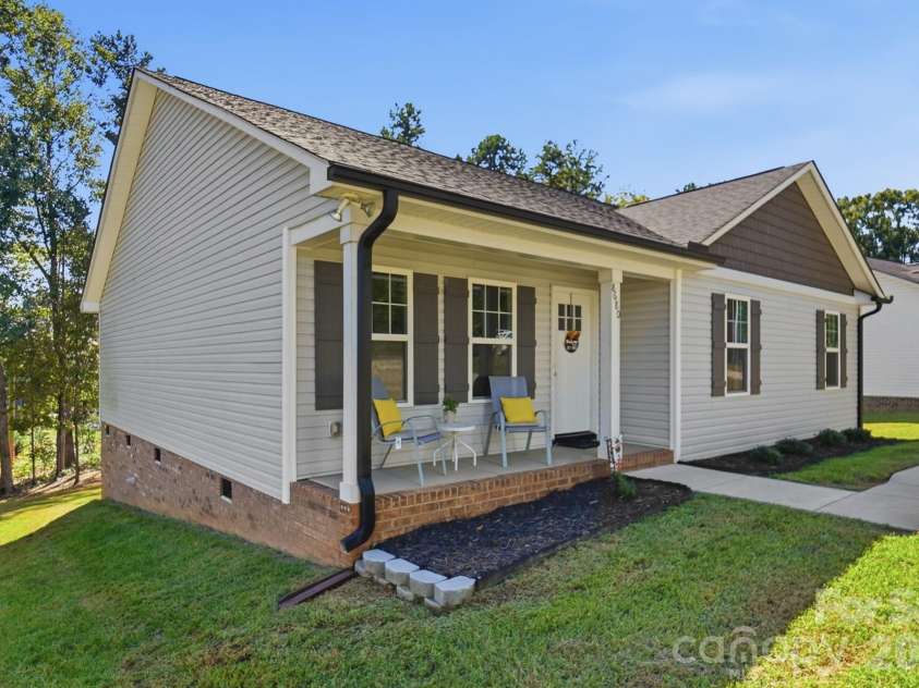 8680 Foil Street, Mount Pleasant, NC 28124.  MLS# CAR4434186, YatesRealty ID 57264. 