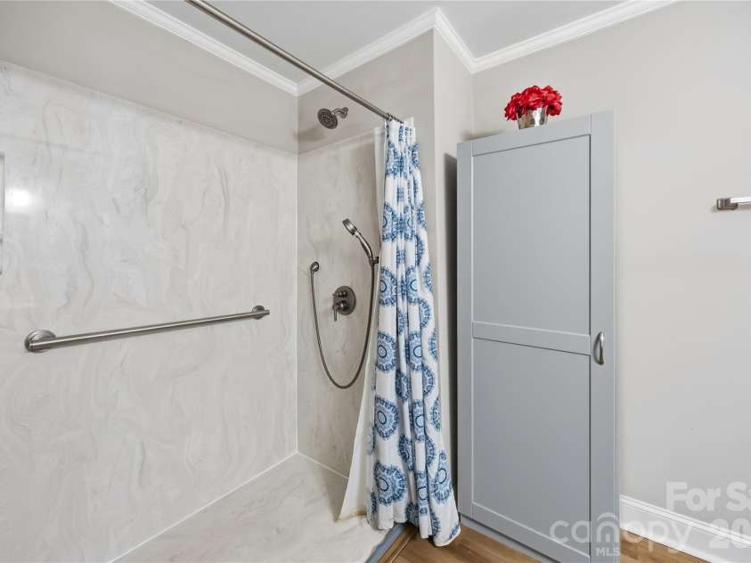 851 Old Charlotte Road, Concord, NC 28027.  MLS# CAR4434196, YatesRealty ID 57265. 2nd Bath