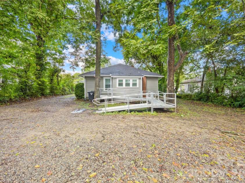 851 Old Charlotte Road, Concord, NC 28027.  MLS# CAR4434196, YatesRealty ID 57265. 