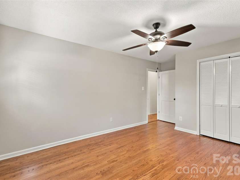 122 Keowee Circle, Indian Trail, NC 28079.  MLS# CAR4434216, YatesRealty ID 57266. Bedroom 2