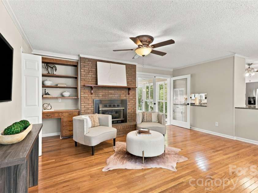 122 Keowee Circle, Indian Trail, NC 28079.  MLS# CAR4434216, YatesRealty ID 57266. Brick hearth