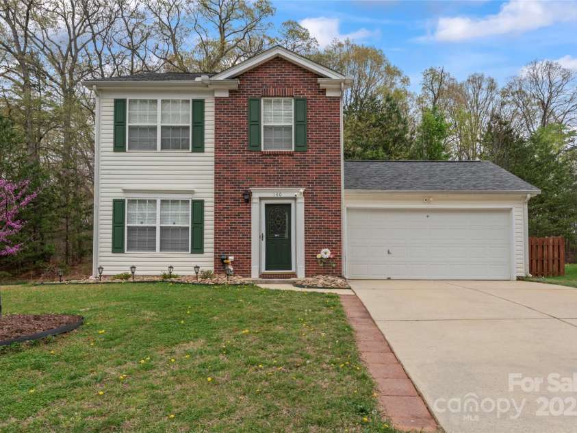 140 Camforth Drive, Mooresville, NC 28117.  MLS# CAR4241542, YatesRealty ID 5727. 