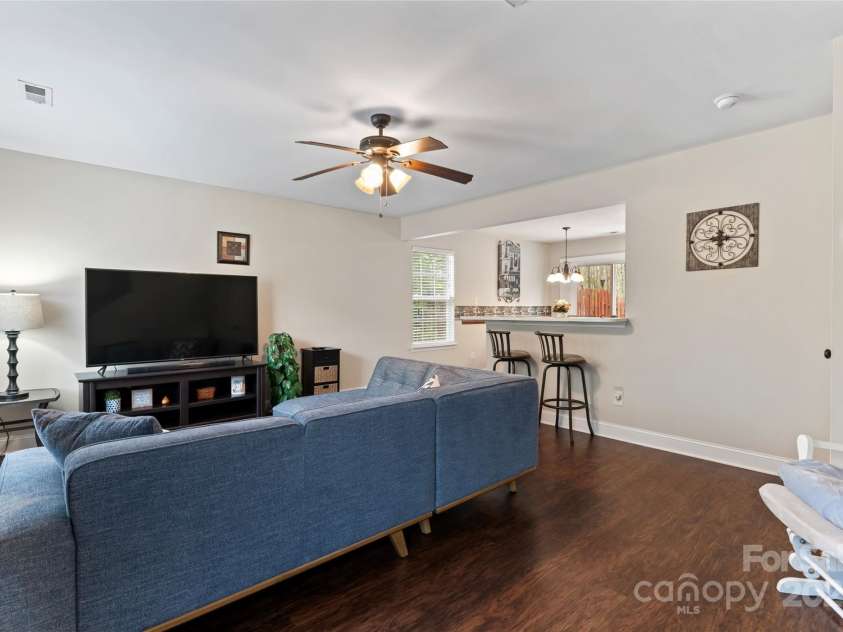 140 Camforth Drive, Mooresville, NC 28117.  MLS# CAR4241542, YatesRealty ID 5727. 