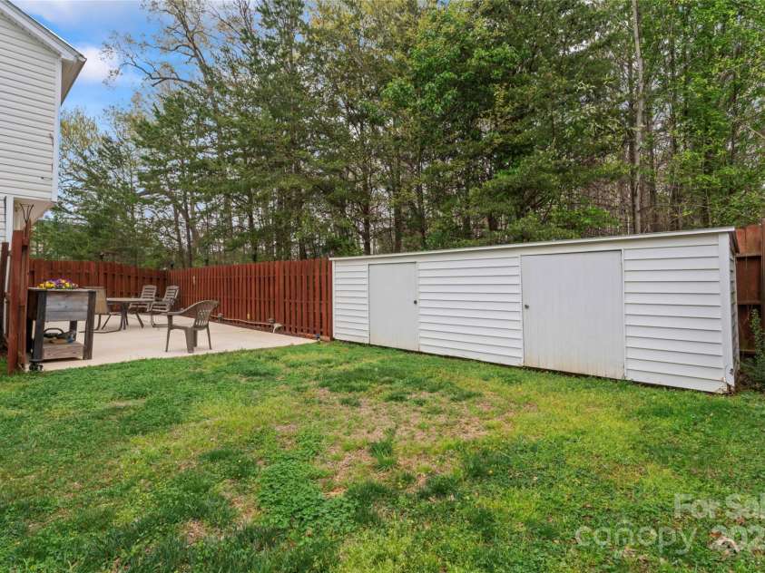 140 Camforth Drive, Mooresville, NC 28117.  MLS# CAR4241542, YatesRealty ID 5727. 