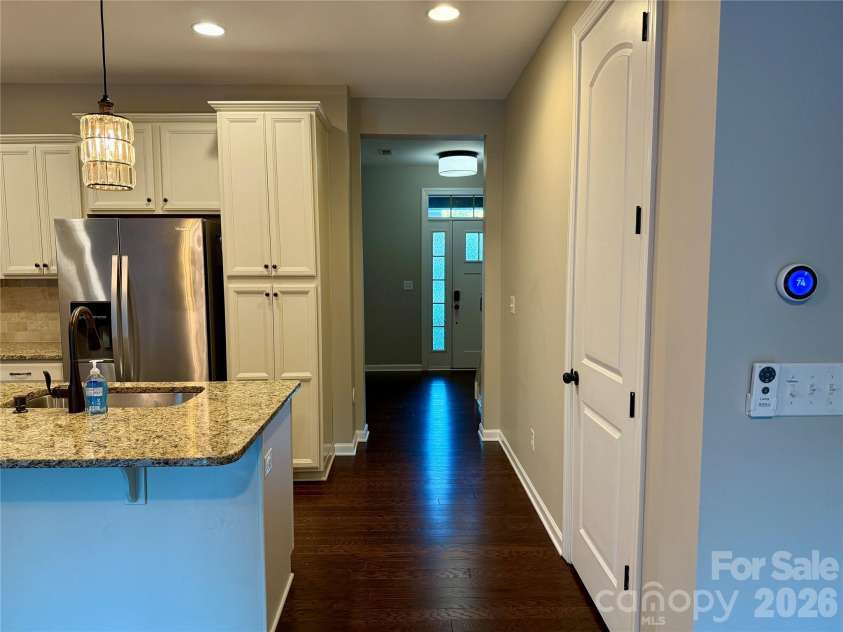 9441 Glenburn Lane, Charlotte, NC 28278.  MLS# CAR4434097, YatesRealty ID 57270. 