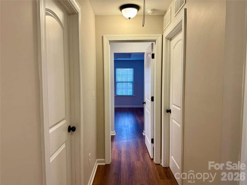 9441 Glenburn Lane, Charlotte, NC 28278.  MLS# CAR4434097, YatesRealty ID 57270. 