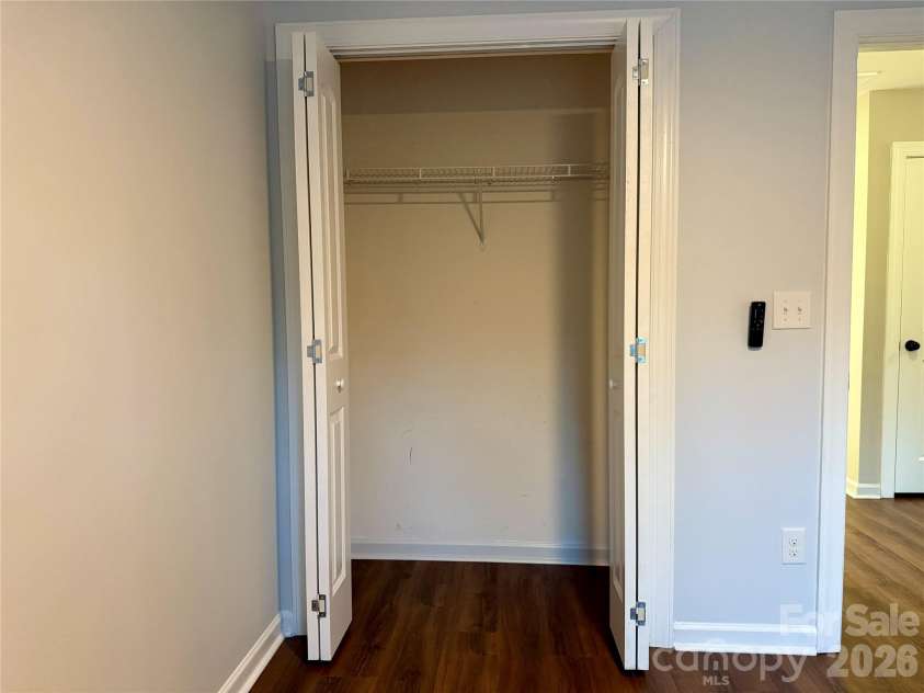 9441 Glenburn Lane, Charlotte, NC 28278.  MLS# CAR4434097, YatesRealty ID 57270. 