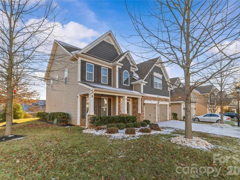 7503 Hamilton Bridge Road, Charlotte, NC 28278.  MLS# CAR4340895, YatesRealty ID 57272. 