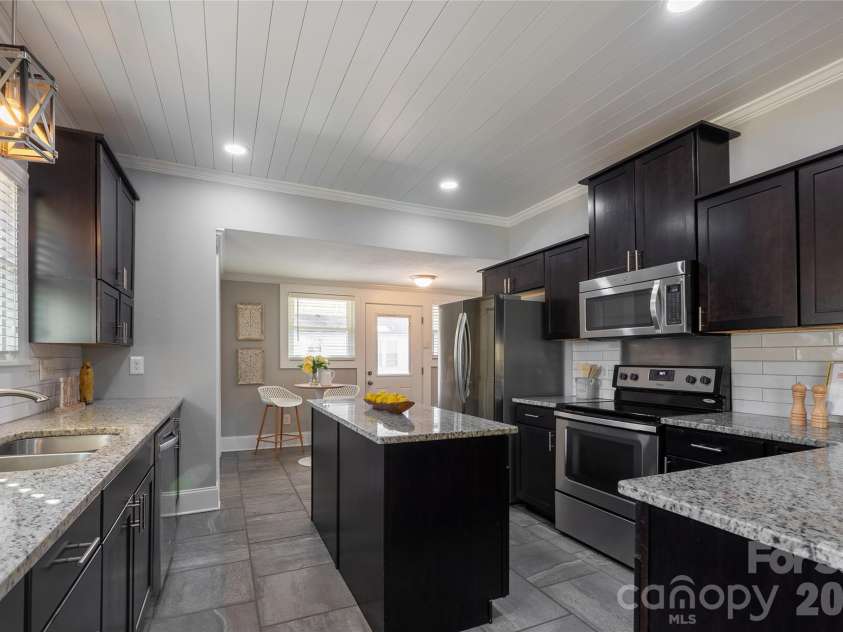 220 Dukeville Road, Salisbury, NC 28146.  MLS# CAR4343699, YatesRealty ID 5728. 