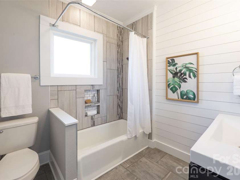 220 Dukeville Road, Salisbury, NC 28146.  MLS# CAR4343699, YatesRealty ID 5728. 