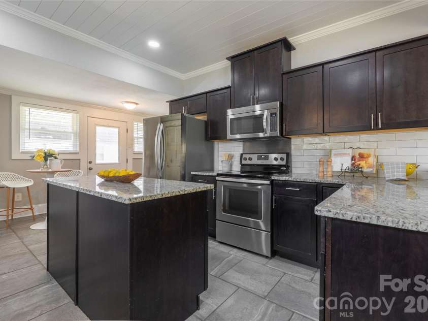 220 Dukeville Road, Salisbury, NC 28146.  MLS# CAR4343699, YatesRealty ID 5728. 